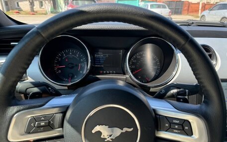 Ford Mustang VI рестайлинг, 2016 год, 2 350 000 рублей, 7 фотография