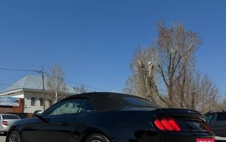 Ford Mustang VI рестайлинг, 2016 год, 2 350 000 рублей, 6 фотография