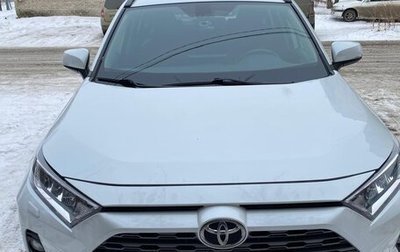 Toyota RAV4, 2020 год, 3 800 000 рублей, 1 фотография