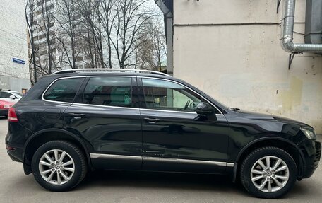 Volkswagen Touareg III, 2013 год, 2 525 000 рублей, 8 фотография