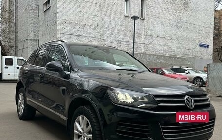 Volkswagen Touareg III, 2013 год, 2 525 000 рублей, 7 фотография