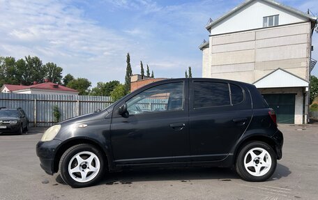 Toyota Yaris I рестайлинг, 2003 год, 350 000 рублей, 8 фотография