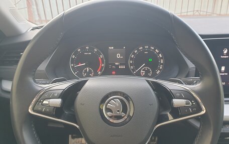 Skoda Octavia IV, 2021 год, 2 250 000 рублей, 10 фотография