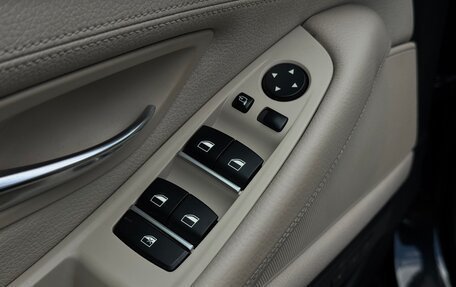BMW 5 серия, 2011 год, 2 000 000 рублей, 15 фотография