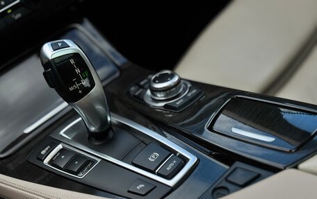 BMW 5 серия, 2011 год, 2 000 000 рублей, 20 фотография