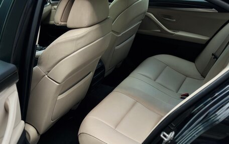 BMW 5 серия, 2011 год, 2 000 000 рублей, 23 фотография