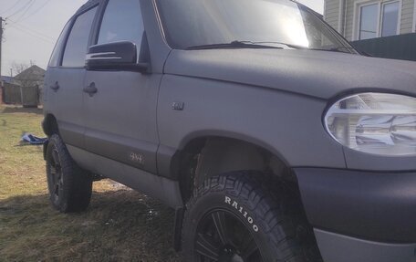 Chevrolet Niva I рестайлинг, 2005 год, 699 999 рублей, 3 фотография