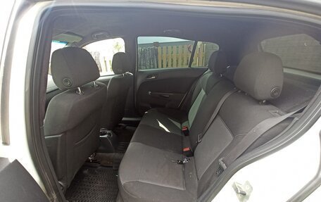 Opel Astra J, 2012 год, 600 000 рублей, 3 фотография
