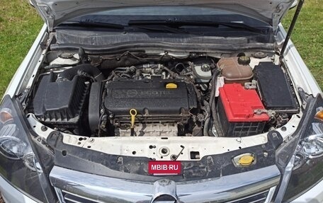 Opel Astra J, 2012 год, 600 000 рублей, 9 фотография