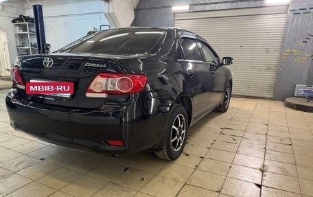 Toyota Corolla, 2011 год, 940 000 рублей, 2 фотография