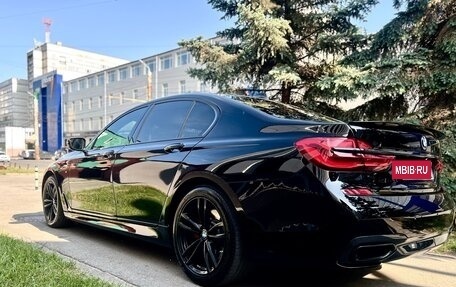 BMW 7 серия, 2017 год, 4 550 000 рублей, 6 фотография