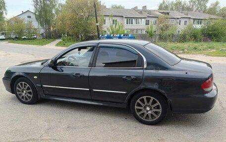 Hyundai Sonata IV рестайлинг, 2005 год, 350 000 рублей, 2 фотография