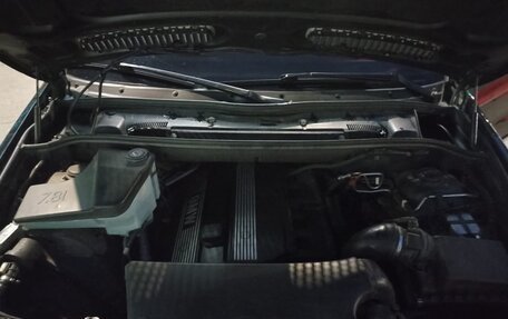 BMW X5, 2004 год, 950 000 рублей, 3 фотография