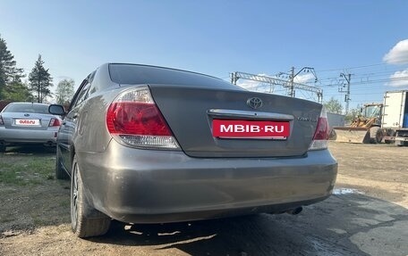 Toyota Camry V40, 2003 год, 765 000 рублей, 2 фотография
