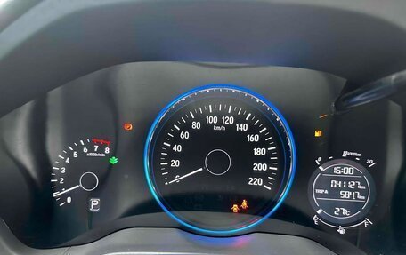 Honda Vezel, 2022 год, 1 450 000 рублей, 5 фотография