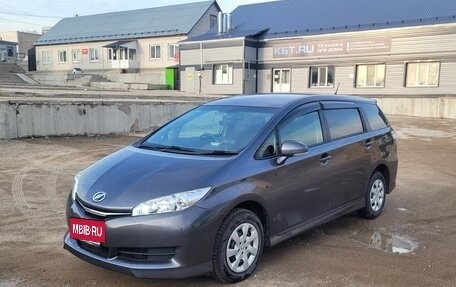 Toyota Wish II, 2012 год, 1 900 000 рублей, 2 фотография