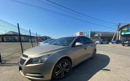 Chevrolet Cruze II, 2010 год, 800 000 рублей, 5 фотография