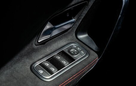 Mercedes-Benz CLA, 2020 год, 3 400 000 рублей, 24 фотография