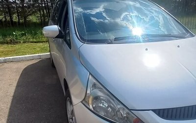 Mitsubishi Grandis, 2008 год, 900 000 рублей, 1 фотография