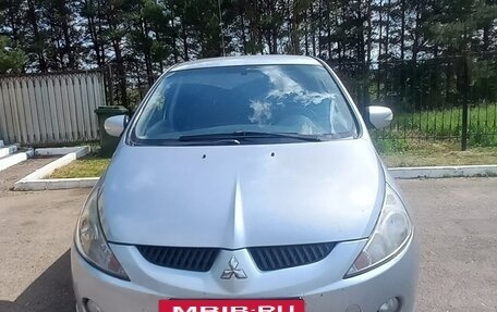 Mitsubishi Grandis, 2008 год, 900 000 рублей, 3 фотография