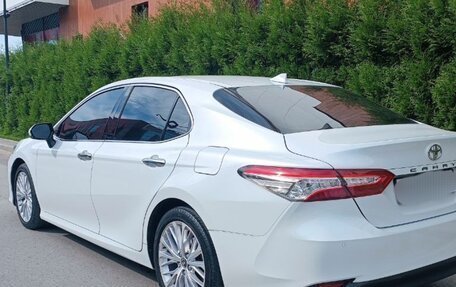 Toyota Camry, 2021 год, 3 399 999 рублей, 2 фотография