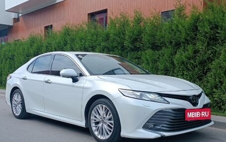 Toyota Camry, 2021 год, 3 399 999 рублей, 5 фотография