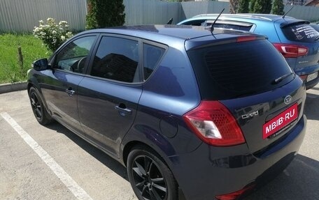 KIA cee'd I рестайлинг, 2011 год, 800 000 рублей, 6 фотография