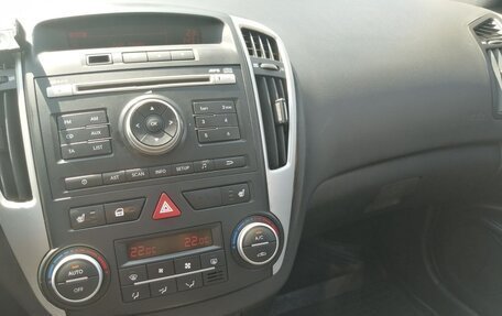 KIA cee'd I рестайлинг, 2011 год, 800 000 рублей, 12 фотография