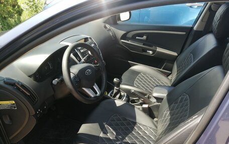 KIA cee'd I рестайлинг, 2011 год, 800 000 рублей, 9 фотография