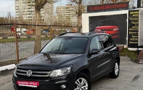 Volkswagen Tiguan I, 2016 год, 2 000 000 рублей, 4 фотография