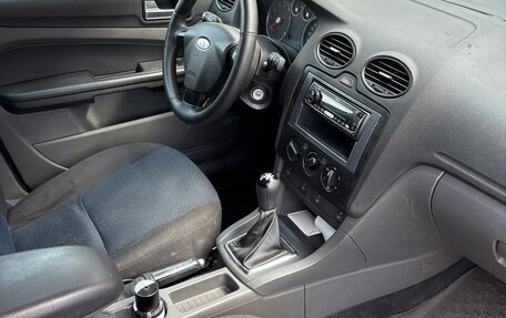 Ford Focus II рестайлинг, 2006 год, 370 000 рублей, 5 фотография