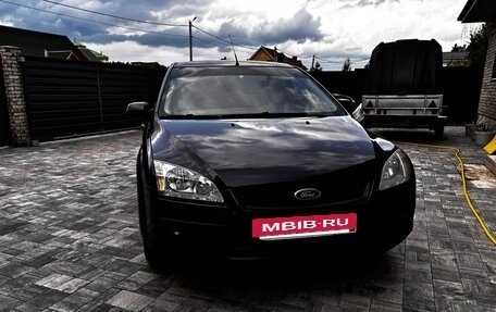 Ford Focus II рестайлинг, 2006 год, 370 000 рублей, 3 фотография