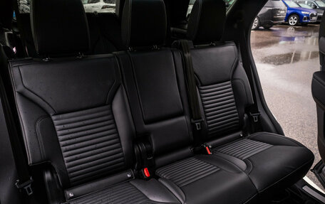 Land Rover Discovery IV, 2022 год, 7 730 000 рублей, 13 фотография