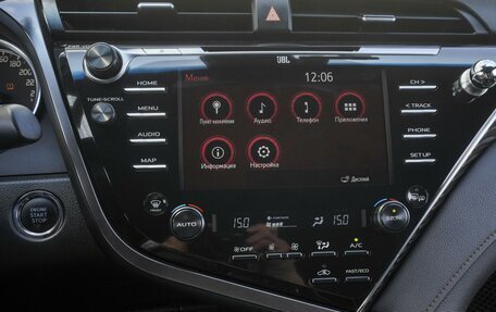 Toyota Camry, 2019 год, 3 329 000 рублей, 14 фотография