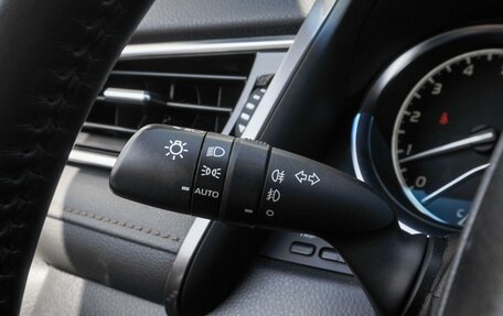 Toyota Camry, 2019 год, 3 329 000 рублей, 20 фотография