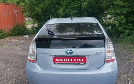 Toyota Prius, 2010 год, 1 050 000 рублей, 9 фотография