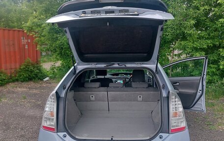 Toyota Prius, 2010 год, 1 050 000 рублей, 19 фотография