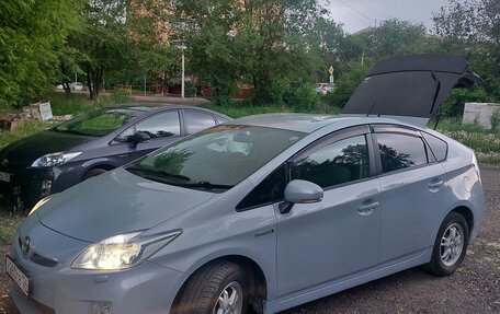 Toyota Prius, 2010 год, 1 050 000 рублей, 24 фотография