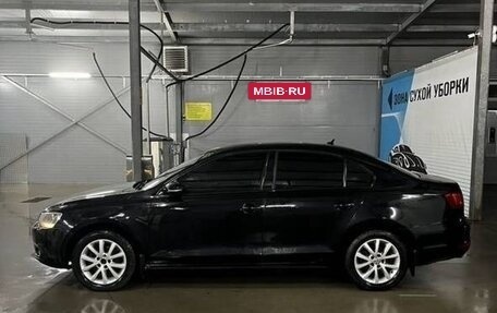 Volkswagen Jetta VI, 2011 год, 950 000 рублей, 7 фотография