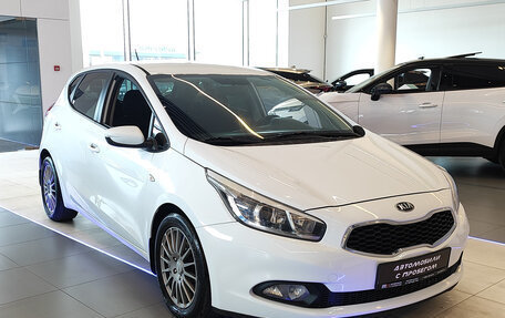 KIA cee'd III, 2013 год, 989 000 рублей, 3 фотография