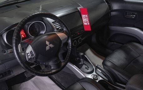 Mitsubishi Outlander III рестайлинг 3, 2008 год, 1 299 000 рублей, 7 фотография