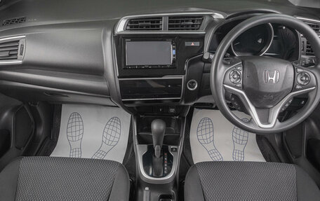 Honda Fit III, 2019 год, 1 349 000 рублей, 7 фотография