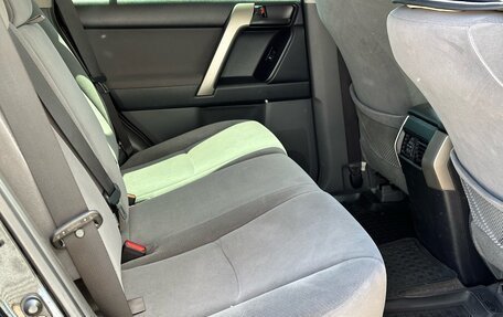 Toyota Land Cruiser Prado 150 рестайлинг 2, 2013 год, 3 100 000 рублей, 13 фотография