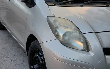 Toyota Vitz, 2009 год, 440 000 рублей, 2 фотография