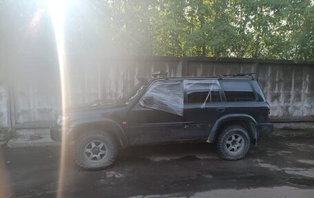 Nissan Patrol, 2000 год, 300 000 рублей, 2 фотография
