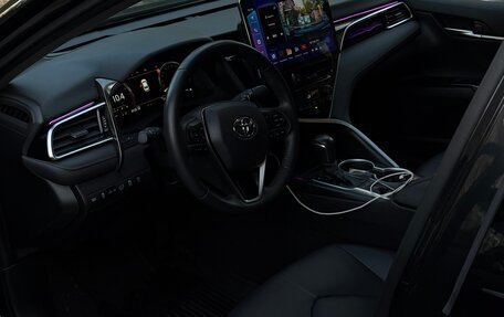 Toyota Camry, 2023 год, 3 400 000 рублей, 10 фотография