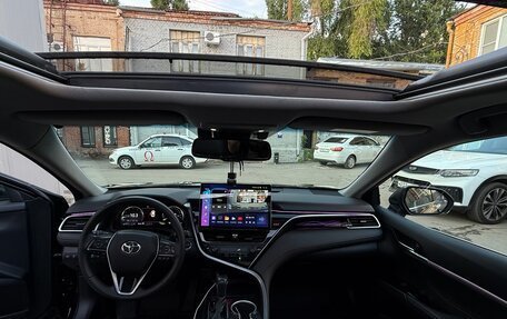 Toyota Camry, 2023 год, 3 400 000 рублей, 9 фотография