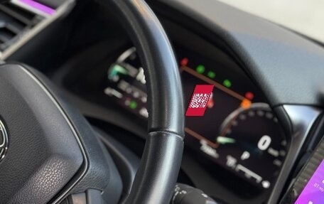 Toyota Camry, 2023 год, 3 400 000 рублей, 13 фотография