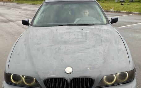 BMW 5 серия, 2002 год, 490 000 рублей, 3 фотография