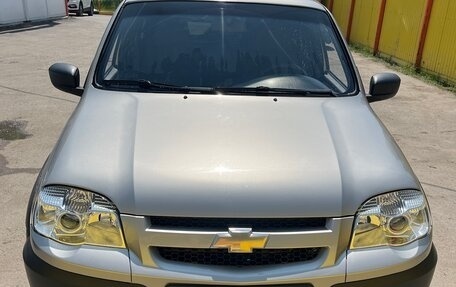 Chevrolet Niva I рестайлинг, 2014 год, 650 000 рублей, 1 фотография